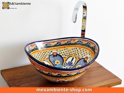 <p>Ovales handbemaltes Handwaschbecken MEX7 Maya von Mexambiente. Mediterranstil Aufsatzwaschbecken</p>
