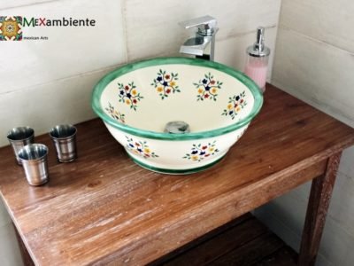 <p>Waschbecken im Landhaustil handbemalt aus Mexiko – Modell MEX4 Motiv: Pensamiento</p>
<p> </p>
